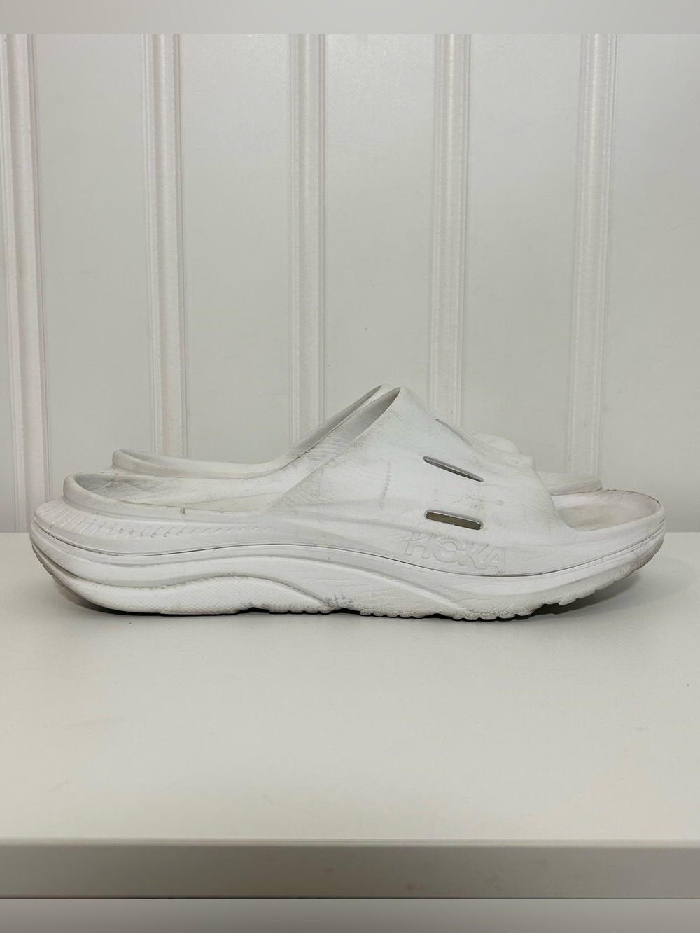 Hoka ora recovery slides 3 white sandals men’s 12